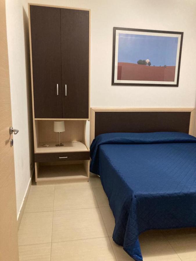 Sirina House