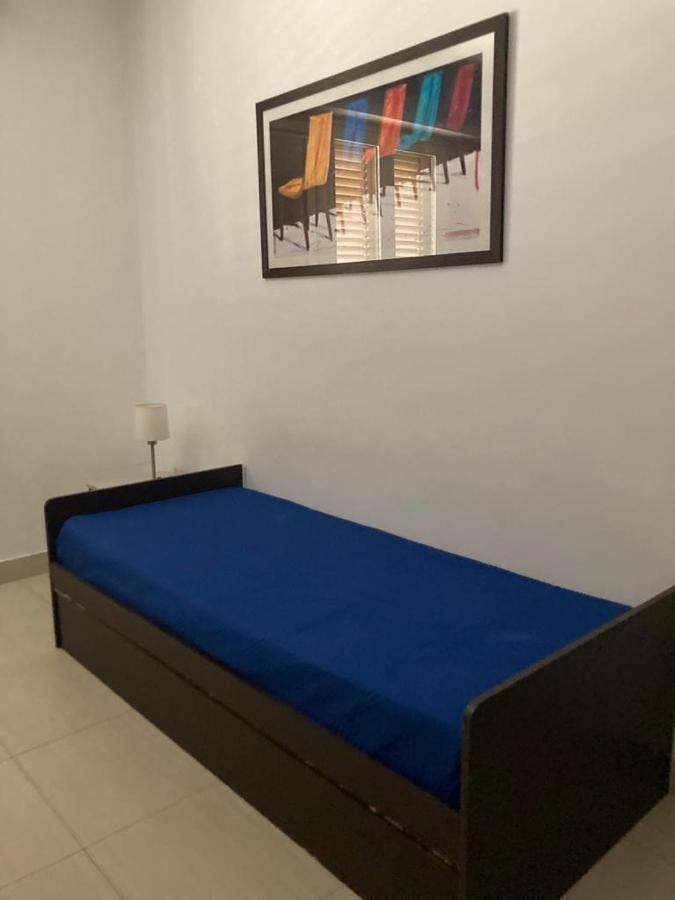 Apartahotel Sirina House *